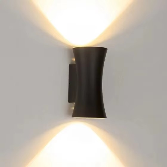 LED wall light